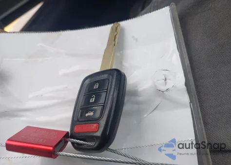 2015 Honda Civic Lx z USA, uszkodzony, nr VIN 19XFB2F5XFE278147